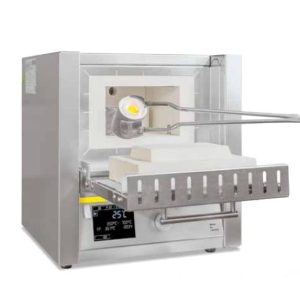 Muffle furnaces with hinged or lifting door